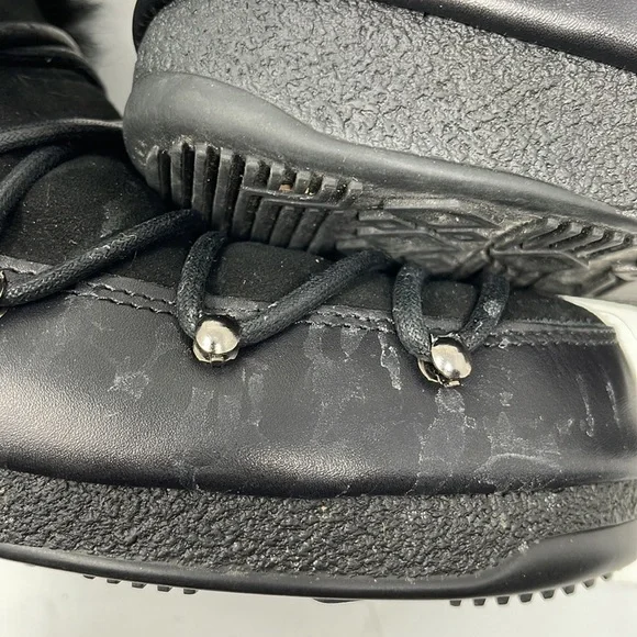 Emilio Pucci Black Shearling Winter Boots - Picture 10 of 11